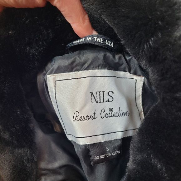 NILS RESORT COLLECTION Vest Jacket - Picture 6 of 9